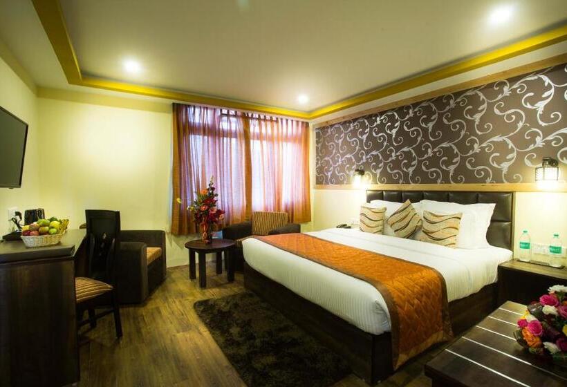 Quarto Deluxe, New Orchid Lords Inn Gangtok