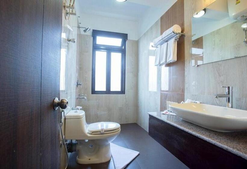 סוויטה, New Orchid Lords Inn Gangtok