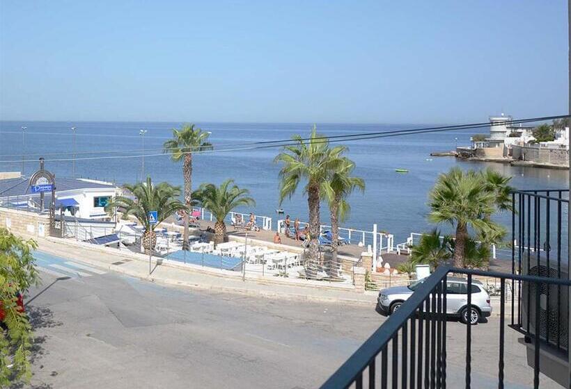 Номер Deluxe Вид на Море с Балконом, Maremaris B&b