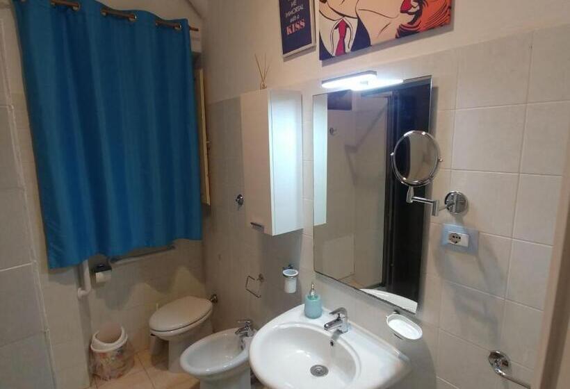 اتاق استاندارد چهار تخته, Miky M House B&b