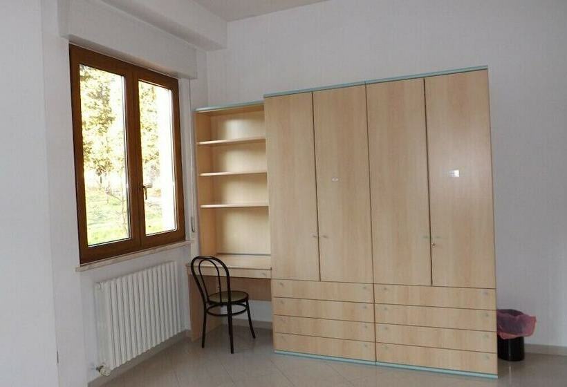 اتاق استاندارد یک نفره, Ostello Il Volto