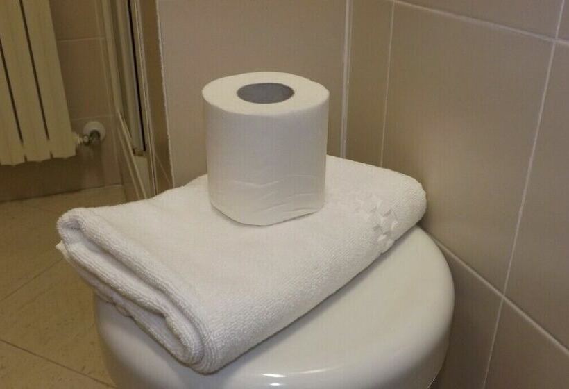 اتاق استاندارد, Ostello Il Volto