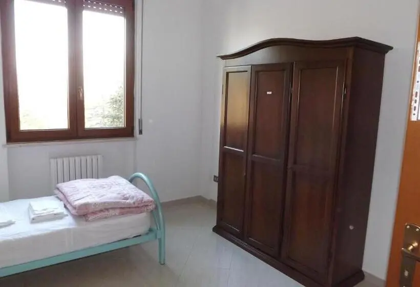 اتاق استاندارد یک نفره, Ostello Il Volto