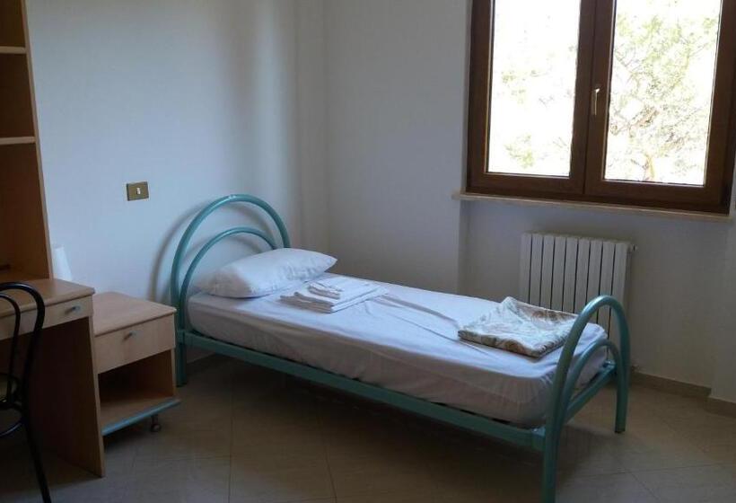 اتاق استاندارد یک نفره, Ostello Il Volto