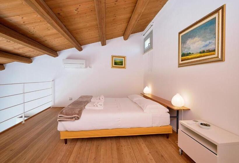 复式房间, Petrantica Resort