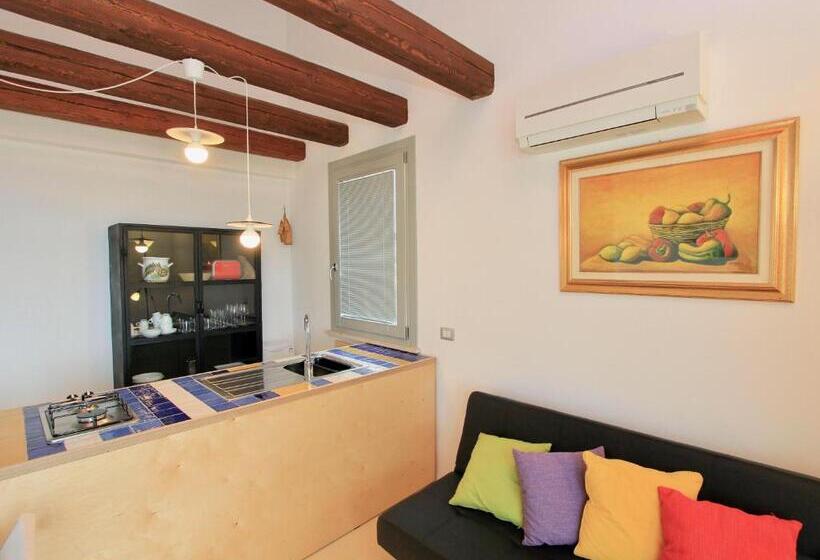 Апартаменты 2 Спальни, Petrantica Resort