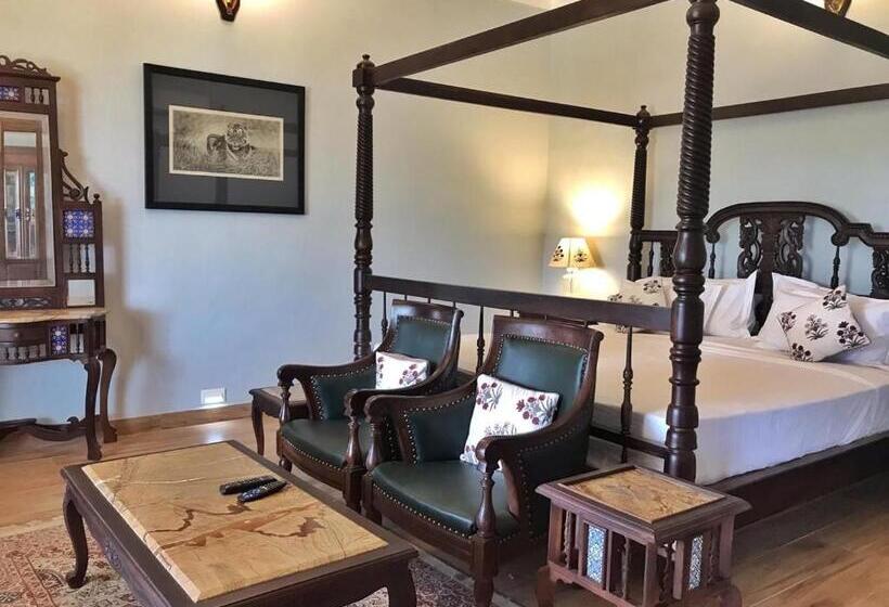 プレジデントスイートルーム, Khas Bagh