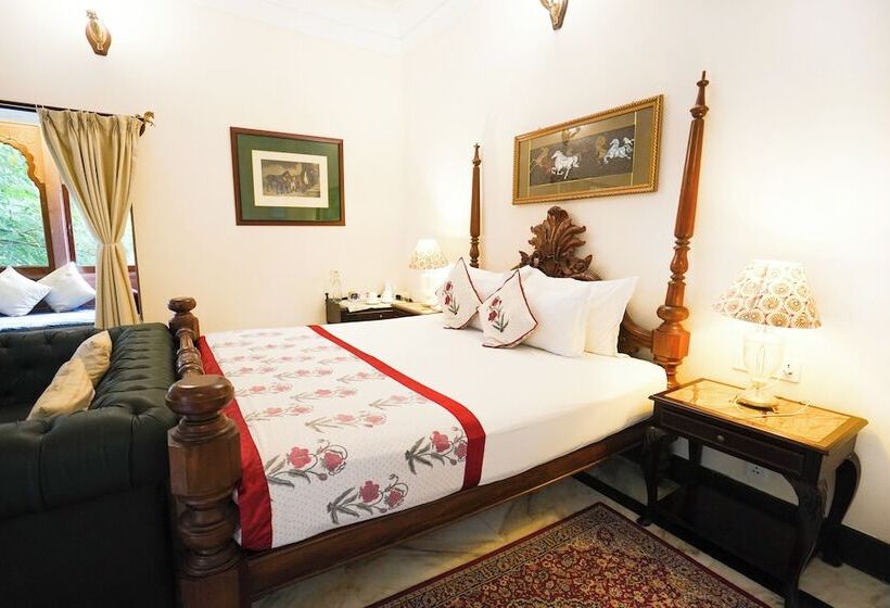 エクゼクティブスイート, Khas Bagh