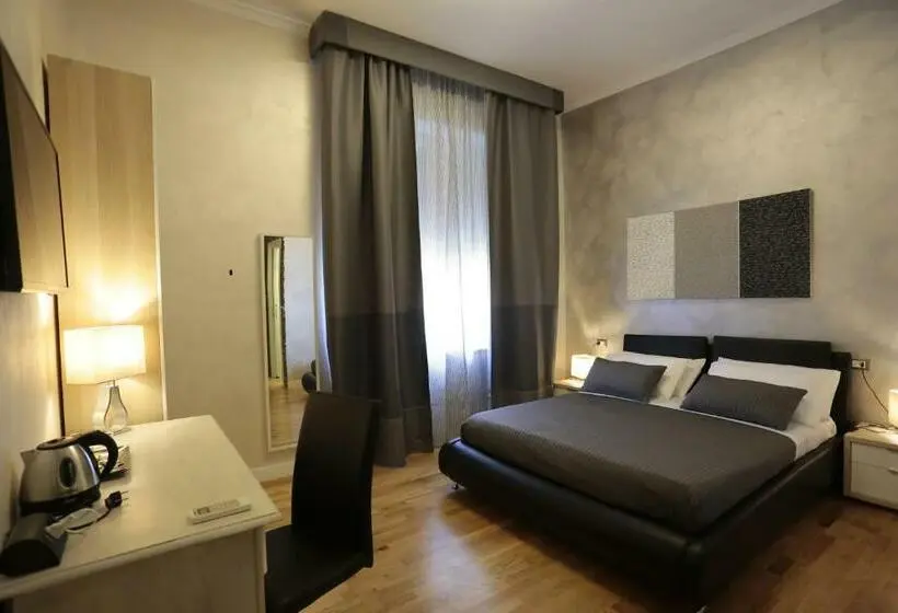 اتاق استاندارد سه نفره, Attico Volta B&b