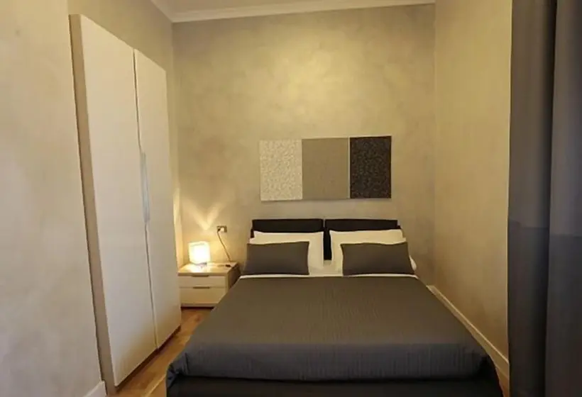 اتاق استاندارد, Attico Volta B&b