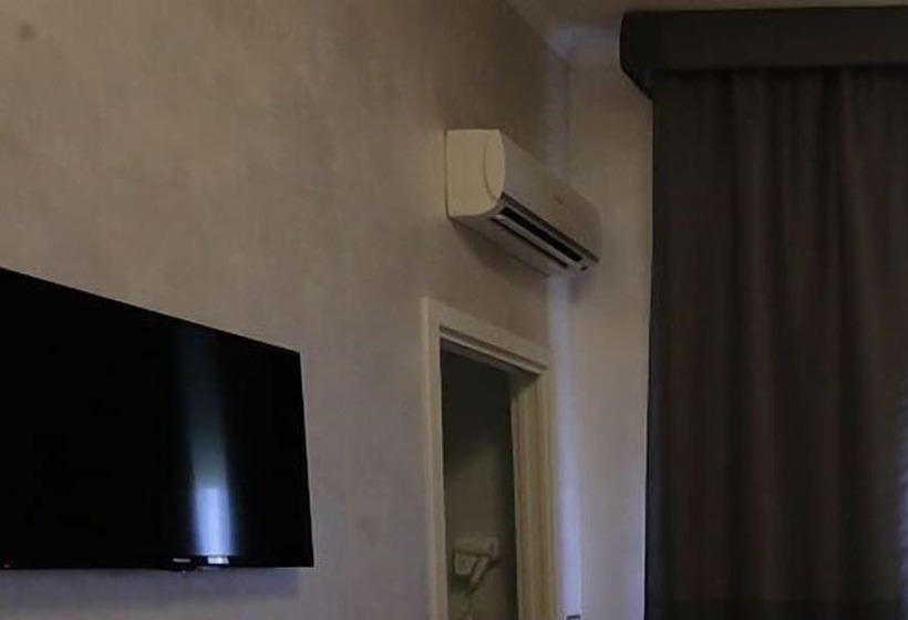 اتاق استاندارد, Attico Volta B&b