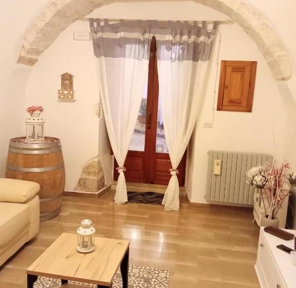 スタンダードルーム, B&b La Lanterna Trulli & Dimore Storiche