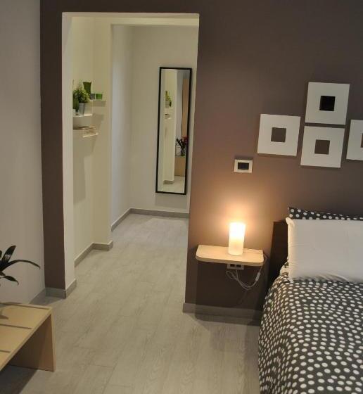 חדר סטנדרט, Anda E Rianda