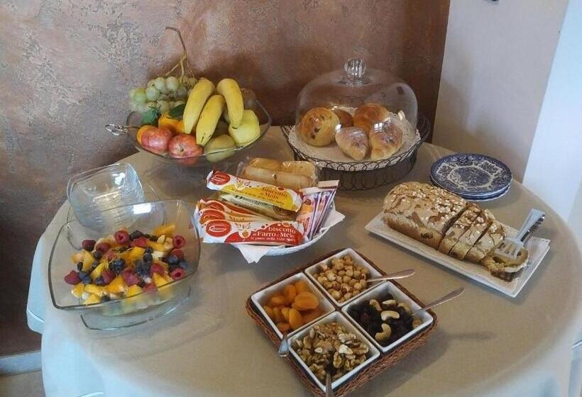 Номер Стандарт с Балконом, Cascina Cortine