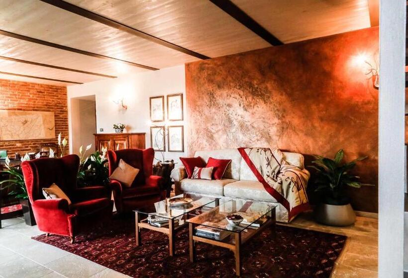 Номер Стандарт с Гидромассажем, Cascina Cortine