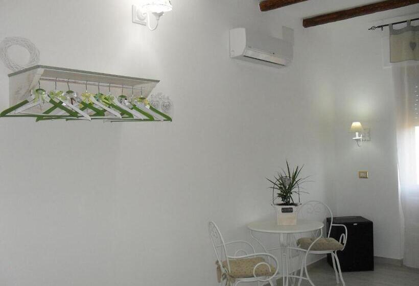 标准间, Fattoria La Traccia