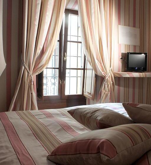 スタンダードルーム, Palazzo Antica Via Appia