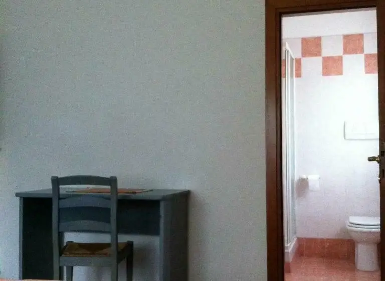 Standard-huone, Rosarancio