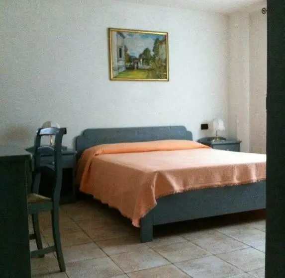 Standard-huone, Rosarancio