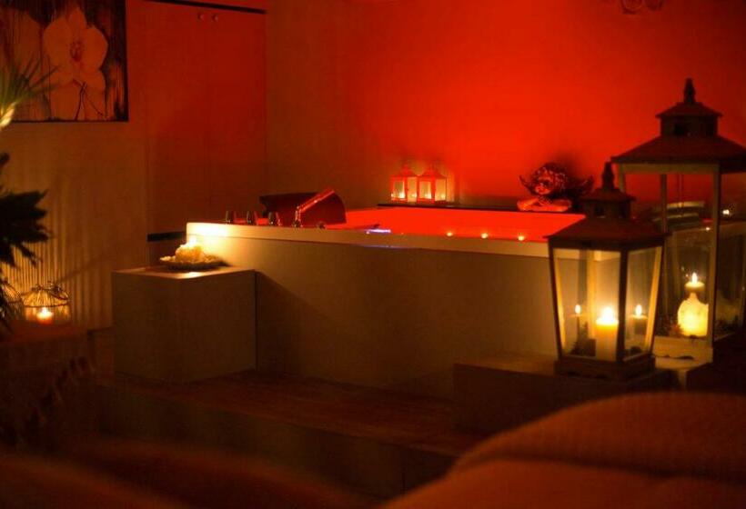Deluxe Rum med Jacuzzi, Corte Rossetti Le Dimore Luxury B&b