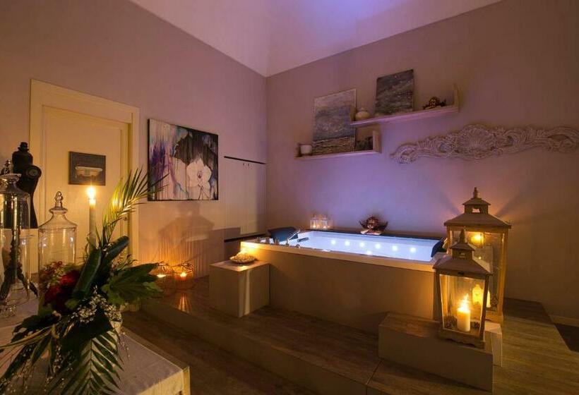 Deluxe Rum med Jacuzzi, Corte Rossetti Le Dimore Luxury B&b
