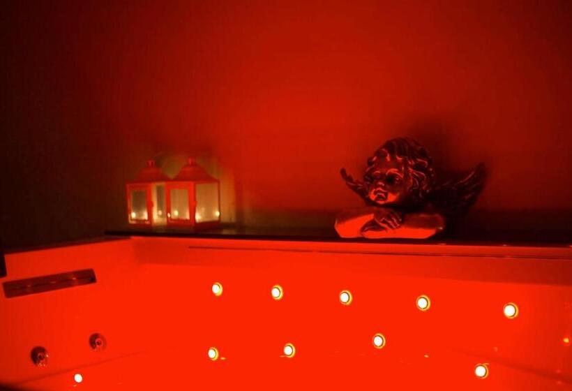 Deluxe Rum med Jacuzzi, Corte Rossetti Le Dimore Luxury B&b