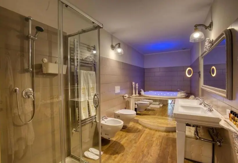 ハイドロマッサージバス付きスイート, Corte Rossetti Le Dimore Luxury B&b