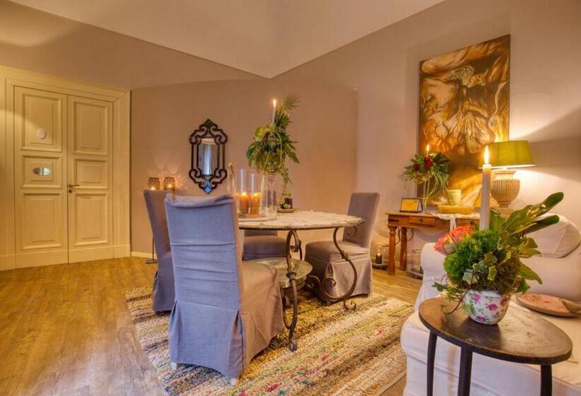 Standardrum, Corte Rossetti Le Dimore Luxury B&b