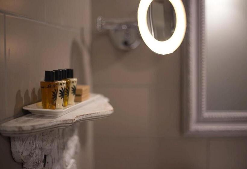 اتاق استاندارد, Corte Rossetti Le Dimore Luxury B&b