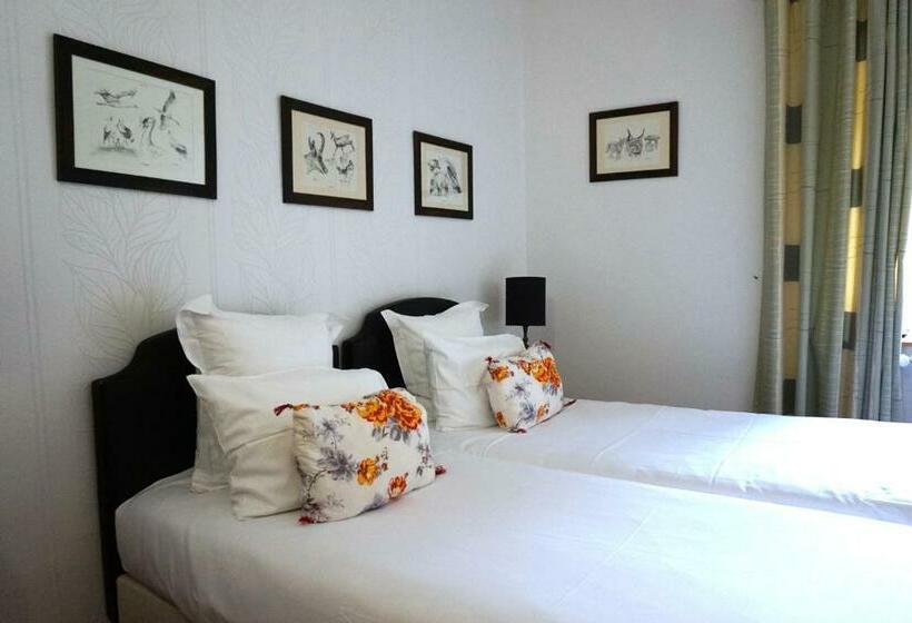 标准间, Hôtel Restaurant Le Manoir De Montesquiou