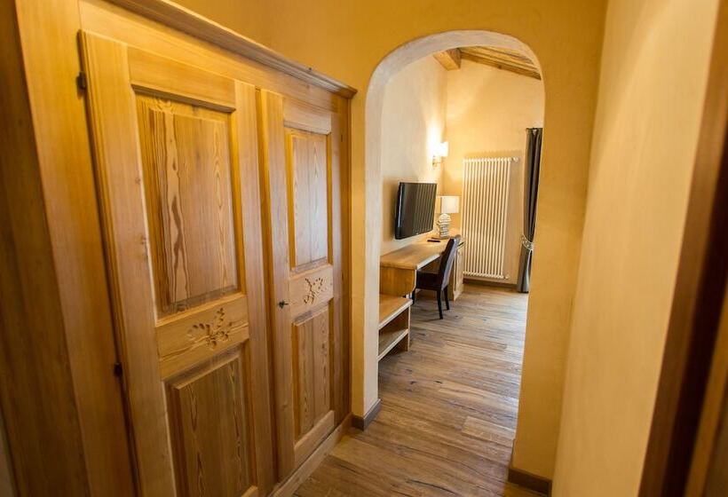 اتاق استاندارد با بالکن, Les Montagnards