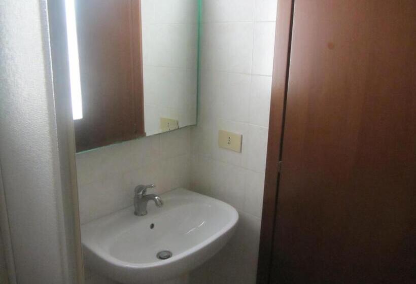 스탠다드 트리플 룸, Mirafiori