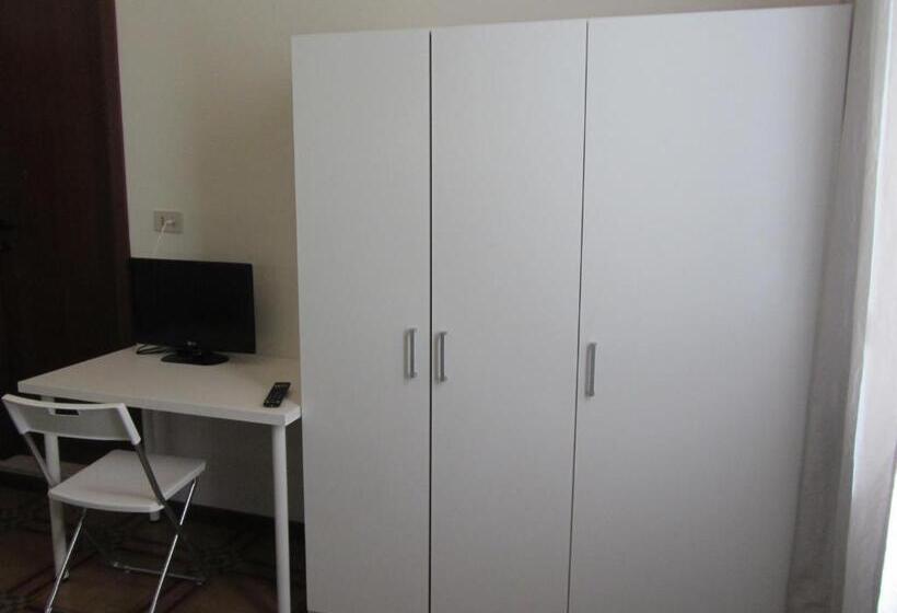 スタンダードトリプルルーム, Mirafiori