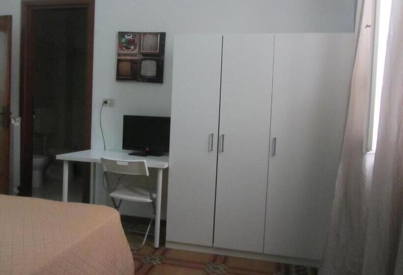 スタンダードトリプルルーム, Mirafiori