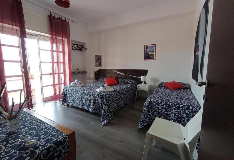 Standard Triple Room, Idria B&b