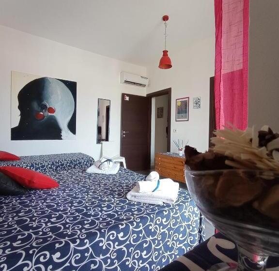 اتاق استاندارد سه نفره, Idria B&b