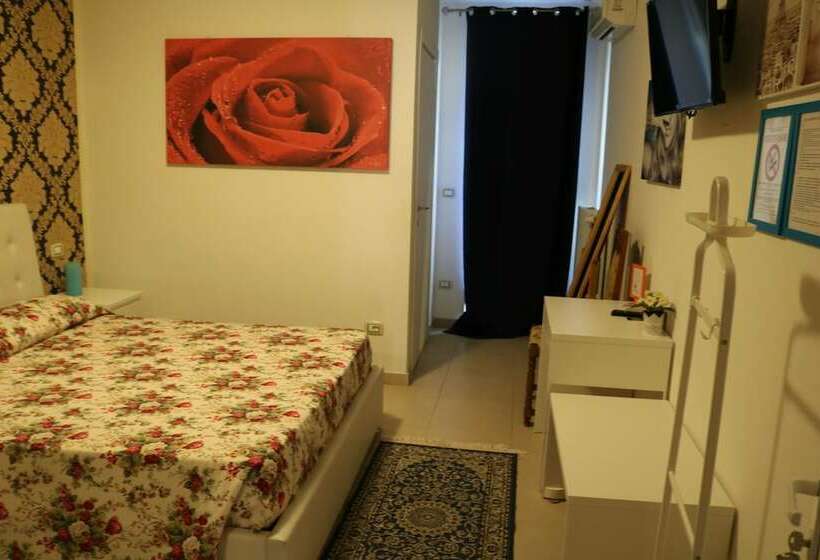 Трехместный Номер Стандарт Вид на Сад, Le Tre Rose Bed & Breakfast