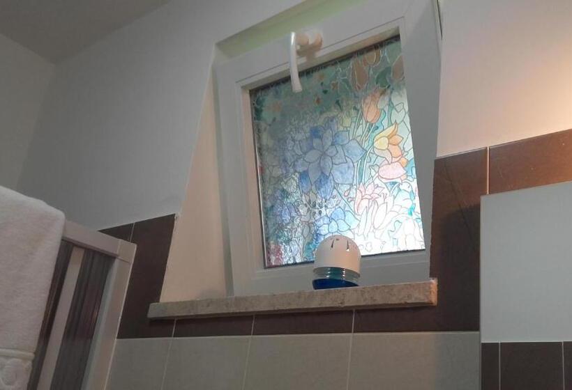 Номер Стандарт, Le Tre Rose Bed & Breakfast