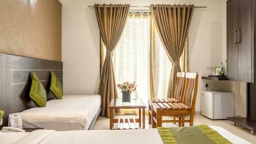 غرفة ديلوكس, Pushpak Resort