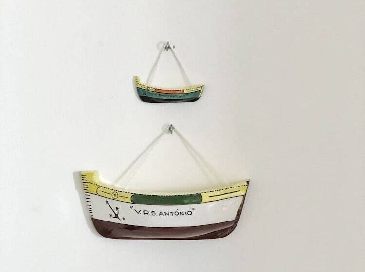 جناح عائلي, The Sun Hostel