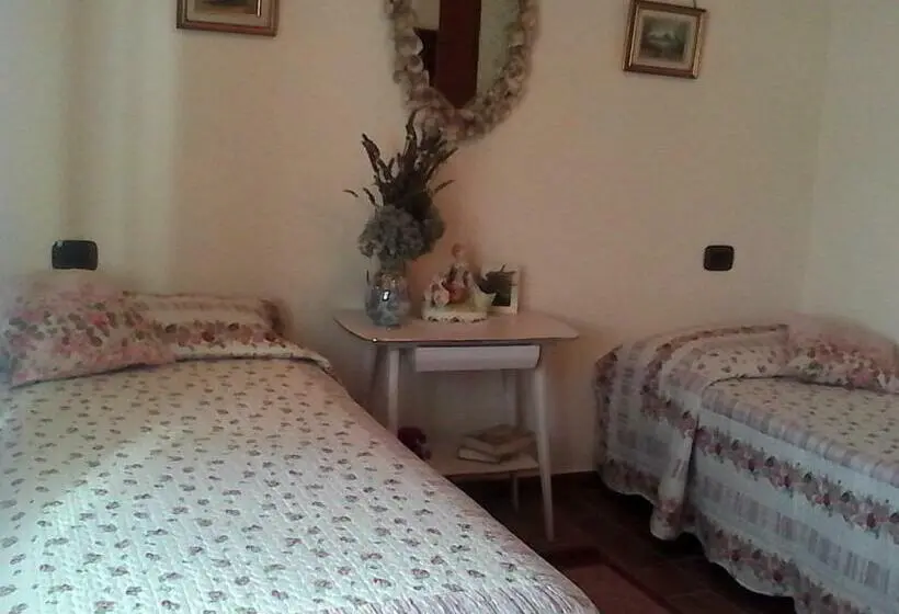 اتاق استاندارد با سرویس بهداشتی مشترک, B&b Cm Ranch