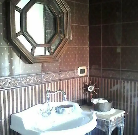 اتاق استاندارد با سرویس بهداشتی مشترک, B&b Cm Ranch