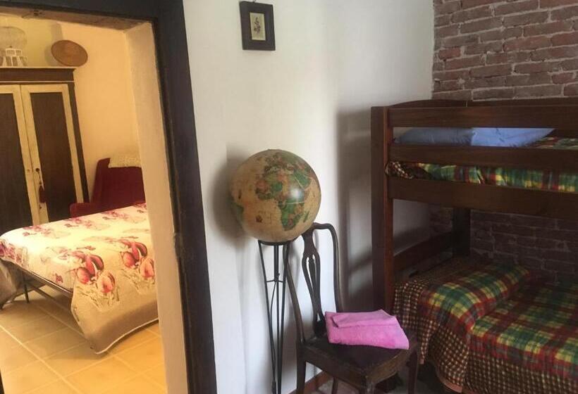 اتاق خانوادگی با سرویس بهداشتی مشترک, B&b Cm Ranch