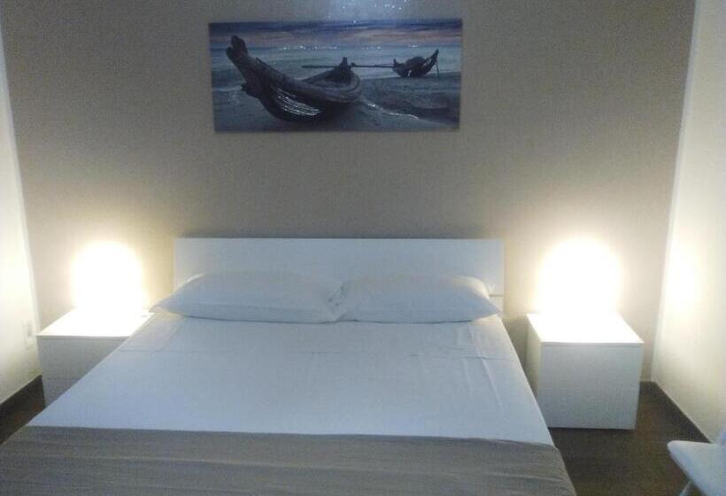 Номер Стандарт с Балконом, B&b Del Centro