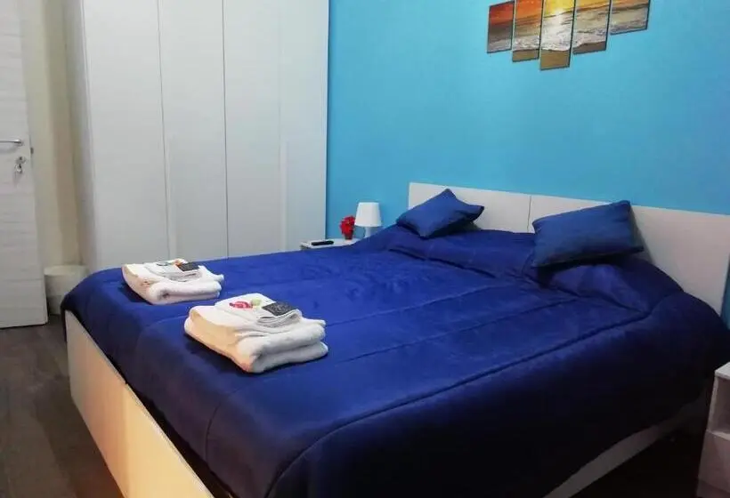 スタンダードルーム, B&b Del Centro