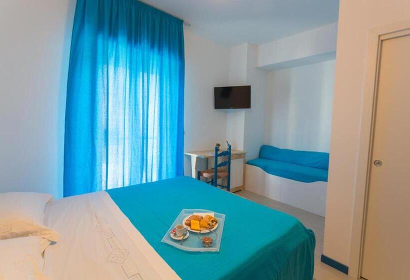 Quarto Triplo Estandar, Controvento Rooms