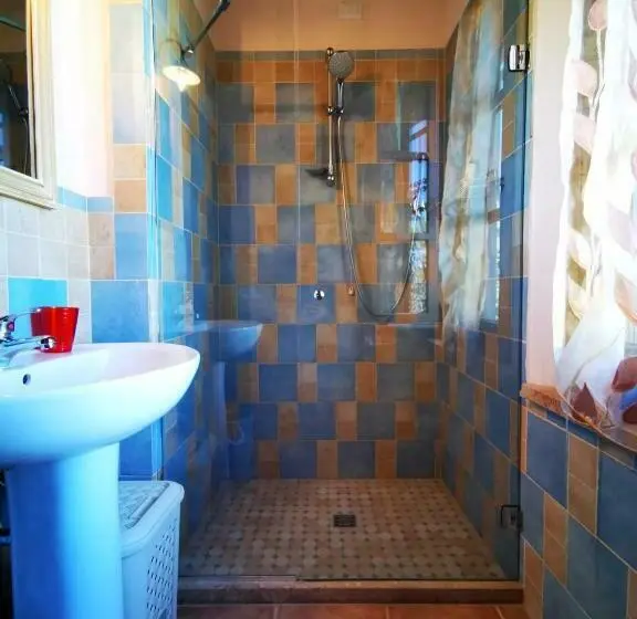 Standard-studio, La Casa Dei Tigli