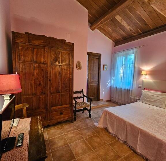 דירת חדר, La Casa Dei Tigli