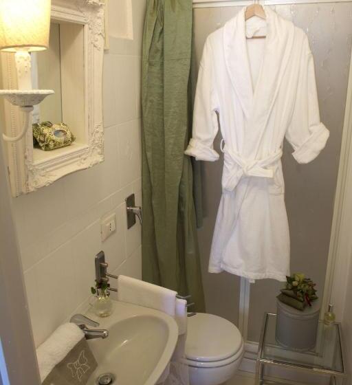 اتاق استاندارد, Le Stanze Del Cardinale