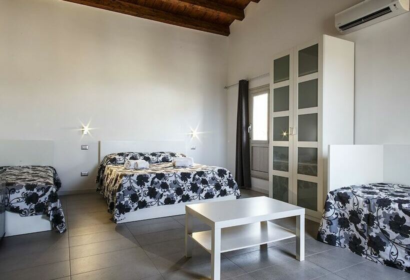 اتاق استاندارد چهار تخته, B&b Opera Suites